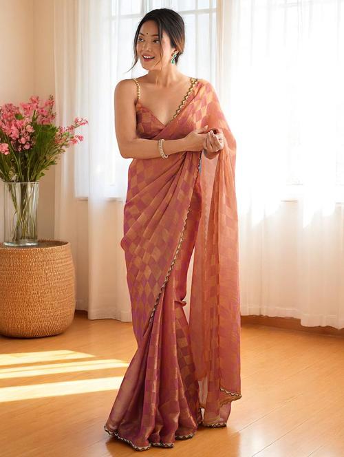 women checkered embellished bordered saree with blouse - 22066198 - Very Small Image - 1