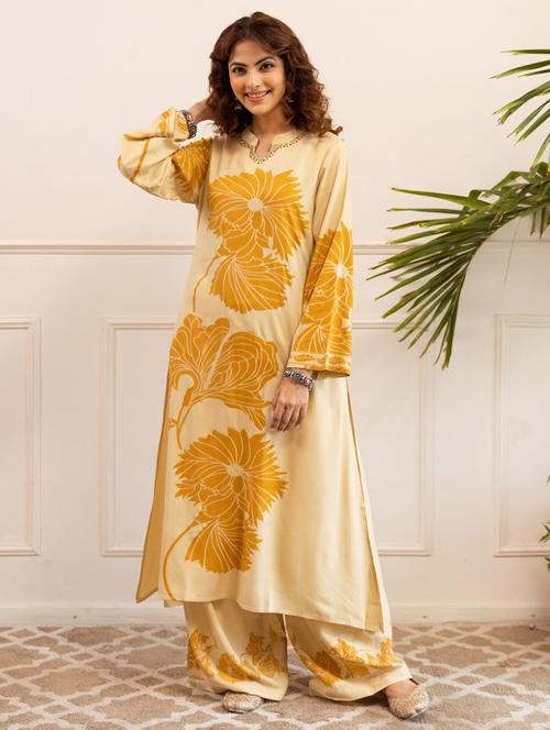 women floral printed long sleeve kurta palazzo set - 22069651 - Very Small Image - 1