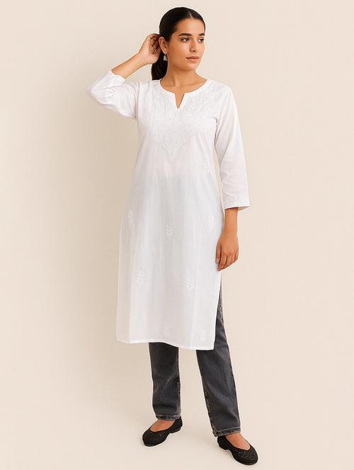 women embroidered three quarter sleeve straight kurta - 22147990 - Very Small Image - 1