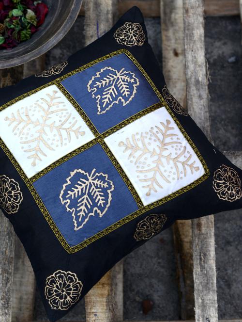 elegant cushion cover in black - 32027 - Very Small Image - 1