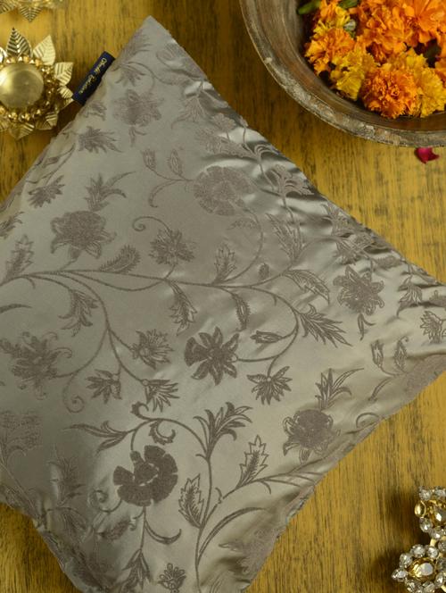 chic grey cushion cover - 32947 - Very Small Image - 1