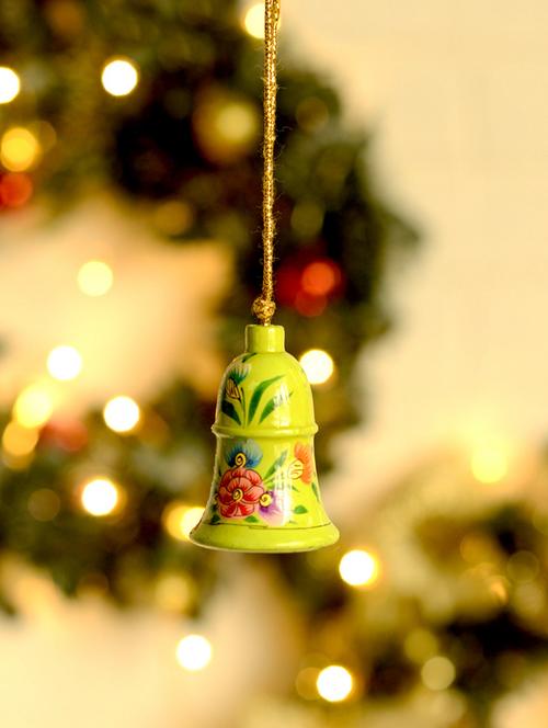 handpainted decorative bell (green) - 41860 - Very Small Image - 1