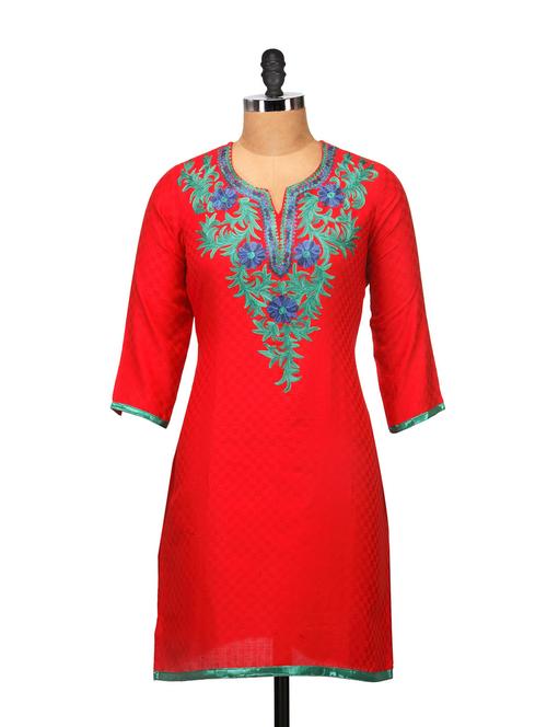 elegant red embroidered kurta - 48939 - Very Small Image - 1