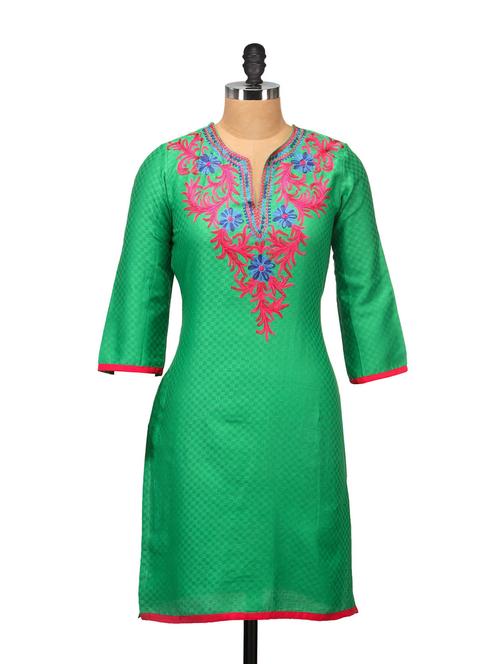 elegant green embroidered kurta - 48940 - Very Small Image - 1