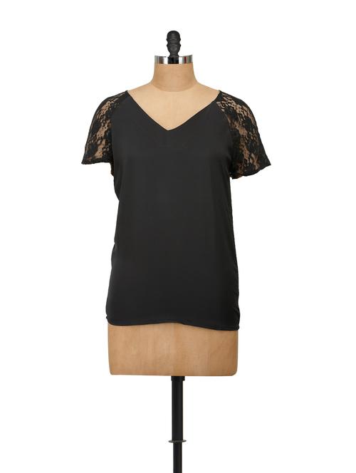 elegant black top with lace sleeves - 55354 - Very Small Image - 1