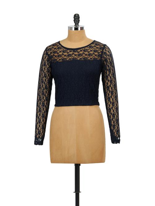 on crop of the world lace crop top - 60467 - Very Small Image - 1