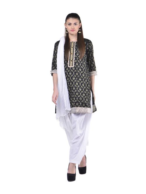 classic white salwar and dupatta set - 67893 - Very Small Image - 1