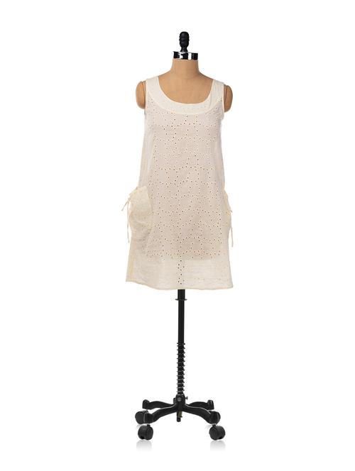 happy go lucky dress - 6845 - Very Small Image - 1