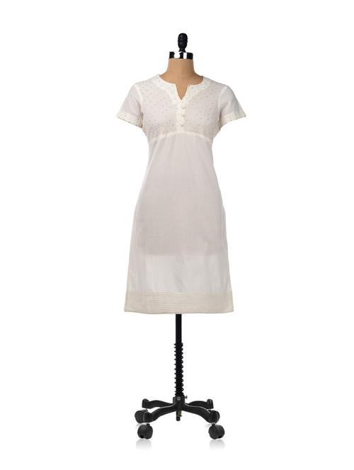 off-white twinkle festive kurta - 7065 - Very Small Image - 1