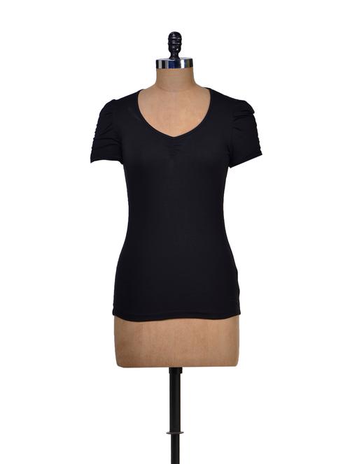 u-neck black trendy top - 72493 - Very Small Image - 1
