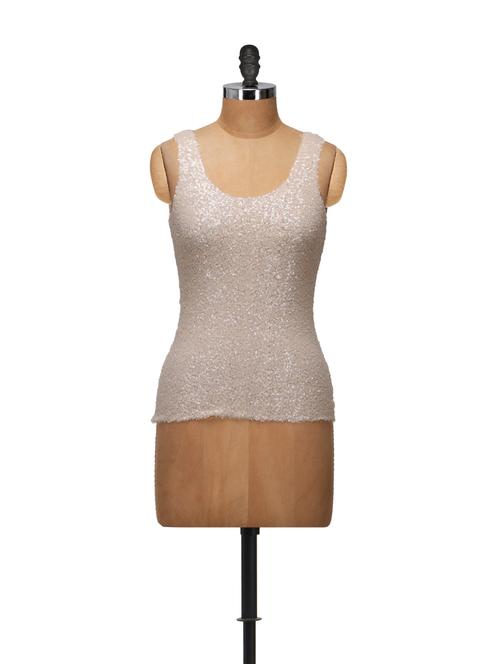 sleeveless peach top - 848416 - Very Small Image - 1