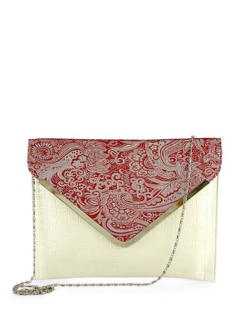 white and red oversized envelope clutch bag - 850208 - Very Small Image - 1