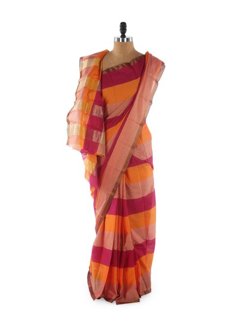 Fuchsia-orange cotton blend handloom saree - 851621 - Very Small Image - 1