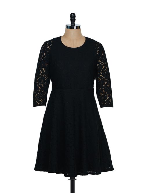 lacy black dress - 900863 - Very Small Image - 1