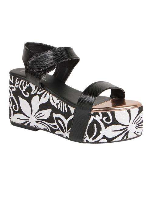 trendy black and white strappy platform heels - 902431 - Very Small Image - 1