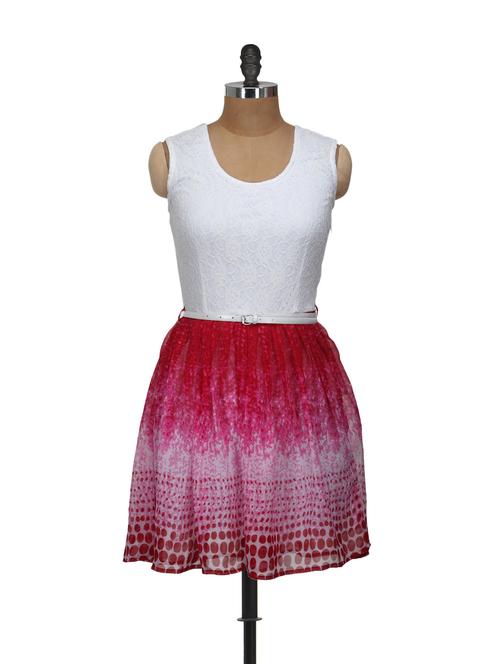 white and red lacy dress - 906477 - Very Small Image - 1