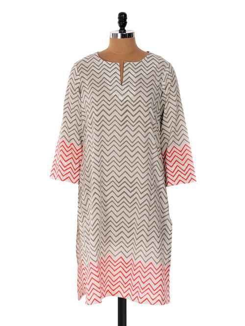 white zigzag printed kurta - 908679 - Very Small Image - 1