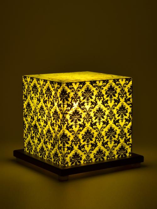 floral square small table lamp - 909604 - Very Small Image - 1