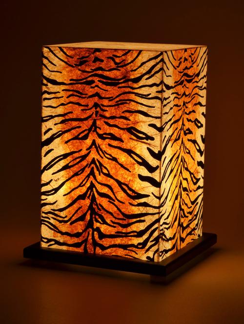 tiger detail table lamp - 909616 - Very Small Image - 1
