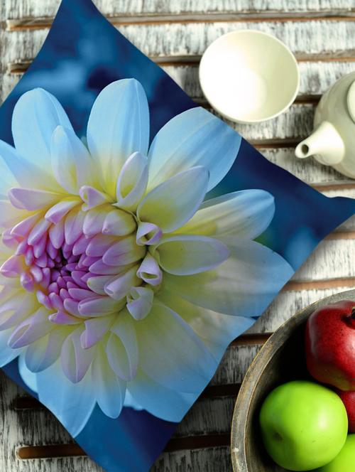 white flower cushion cover - 929860 - Very Small Image - 1