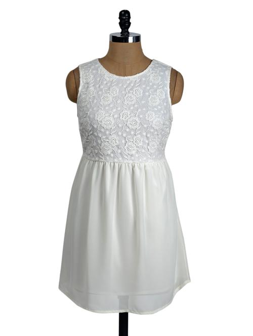 ethereal white dress - 945558 - Very Small Image - 1