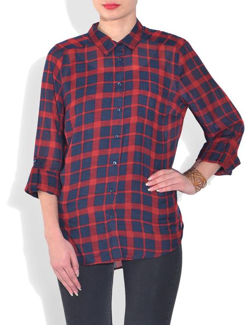 red polyester printed shirt - 9546829 - Very Small Image - 1