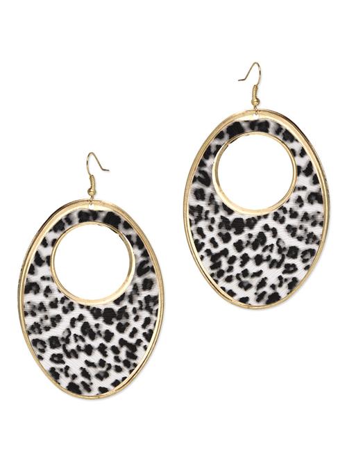 black and white printed earrings - 9564859 - Very Small Image - 1
