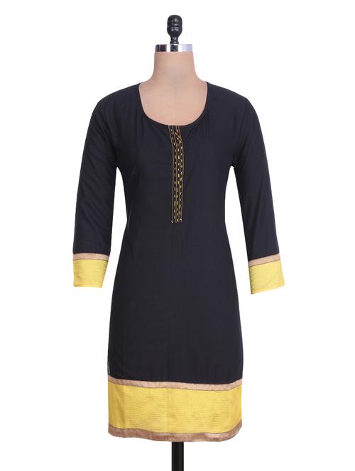 Black Quarter sleeved cotton kurta - 9573495 - Very Small Image - 1