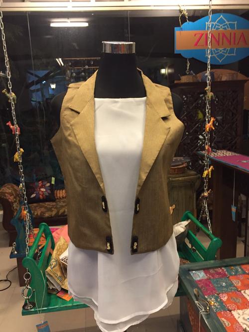 jacket sleeveless - 9573632 - Very Small Image - 1