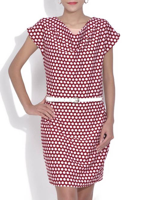 blood red polka dotted dress with belt - 9607929 - Very Small Image - 1