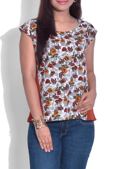 red floral printed top - 9625601 - Very Small Image - 1