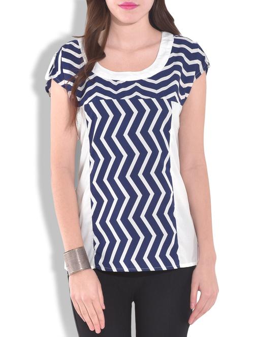 white and blue shevron printed top - 9653212 - Very Small Image - 1