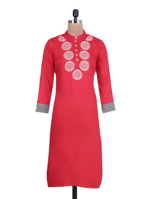 red embroidered quarter sleeved rayon kurta - 9653250 - Very Small Image - 1