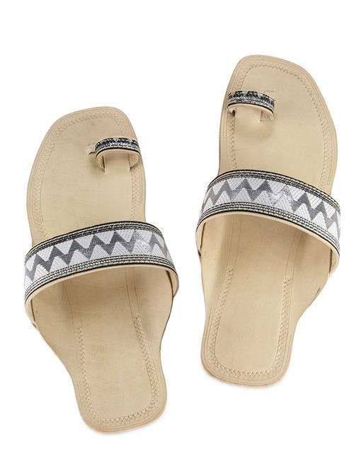 white and silver leather kolhapuri flats - 9729514 - Very Small Image - 1