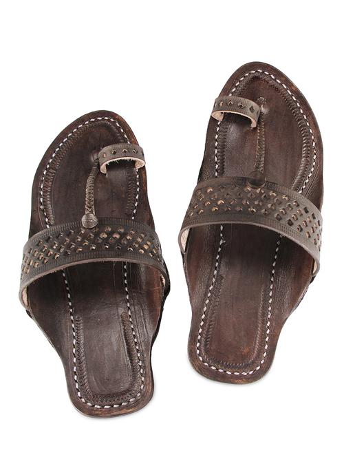 dark brown leather kolhapuri flats - 9729541 - Very Small Image - 1