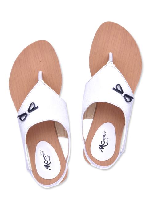 bow embellished white sandals - 9729745 - Very Small Image - 1