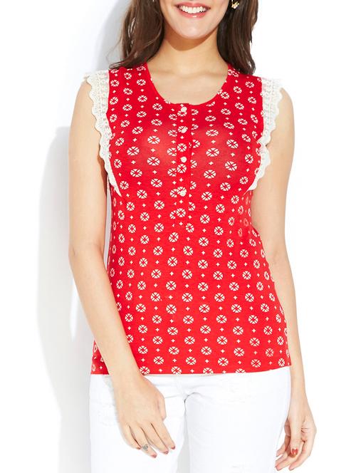 red cotton top - 9738792 - Very Small Image - 1