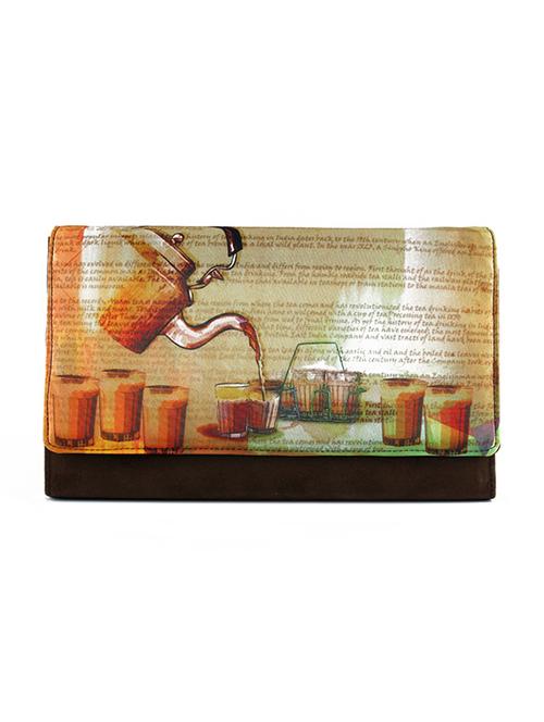 brown graphic printed clutch - 9758321 - Very Small Image - 1