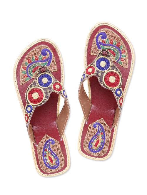 multi colour leatherette kolhapuris - 9764177 - Very Small Image - 1