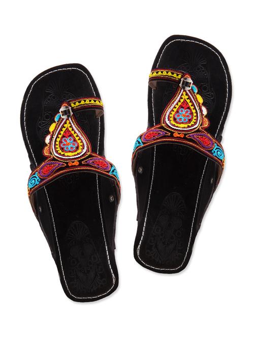 black colour Fabric Mojaris - 9764210 - Very Small Image - 1