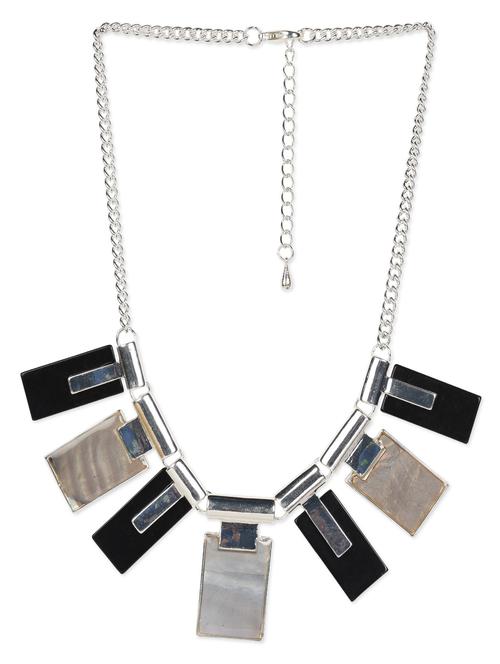 silver and black metal neckpiece - 977142 - Very Small Image - 1