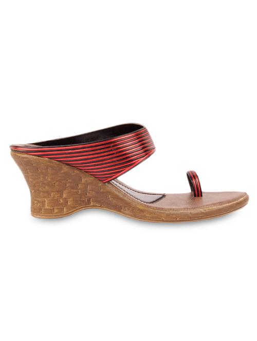red, black leatherette wedges - 9780797 - Very Small Image - 1
