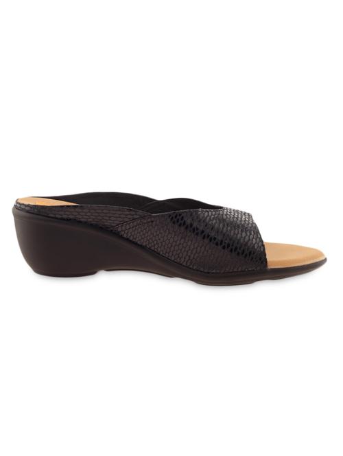 black snakeskin textured wedges - 980733 - Very Small Image - 1