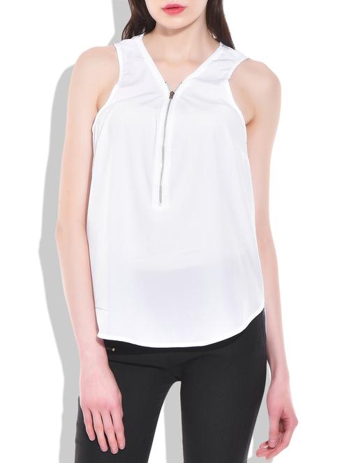 white colored, gather top - 9822121 - Very Small Image - 1