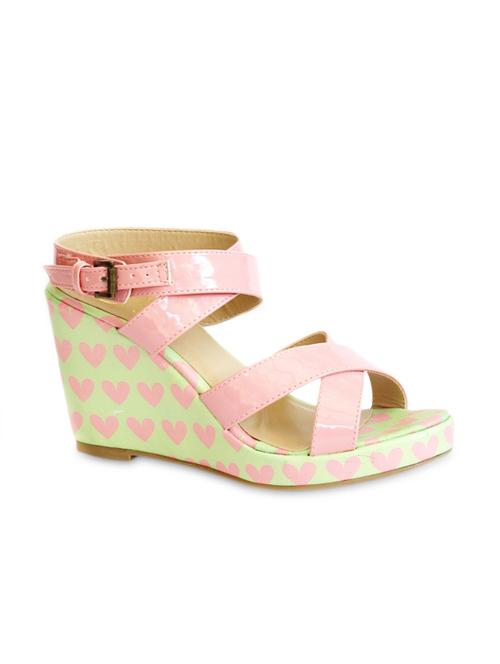 light pink heart printed leatherette wedges - 10298384 - Very Small Image - 1