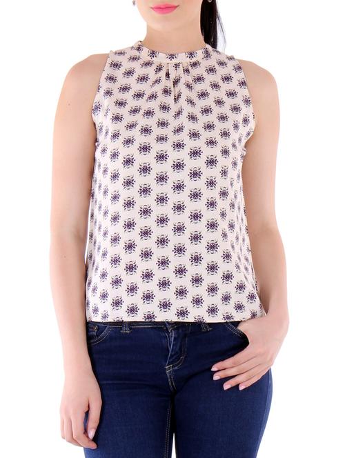 cream, maroon top - 10431831 - Very Small Image - 1