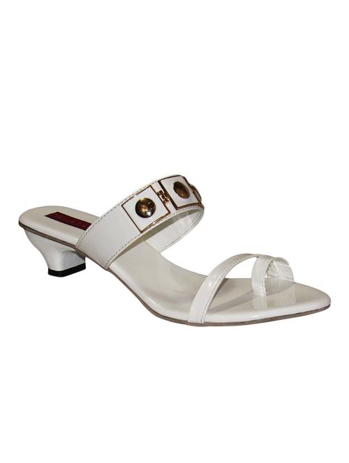 white leatherette sandals - 10449790 - Very Small Image - 1