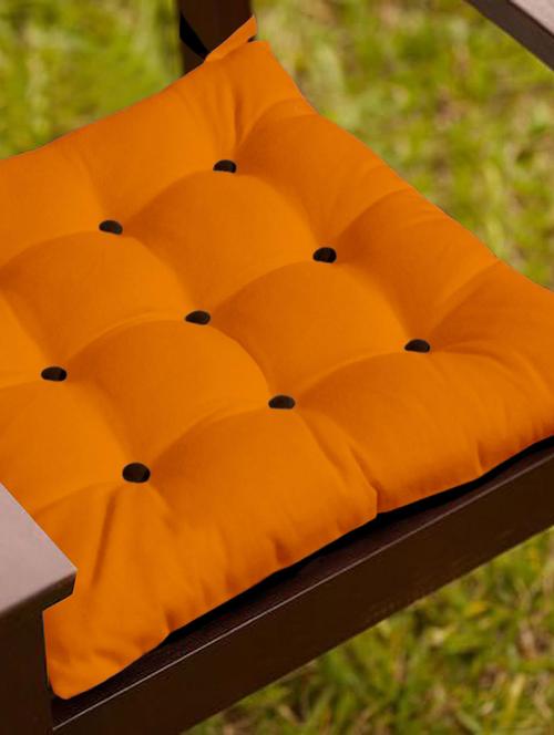 lushomes half panama bi-color sun orange and french roast  chair  cushion with 9+9 buttons and 4 strings - 10551841 - Very Small Image - 1