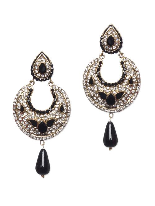 black traditional crystal dangle earrings - 1073083 - Very Small Image - 1