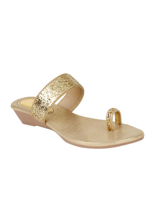 gold leatherette one toe sandals - 10842627 - Very Small Image - 1